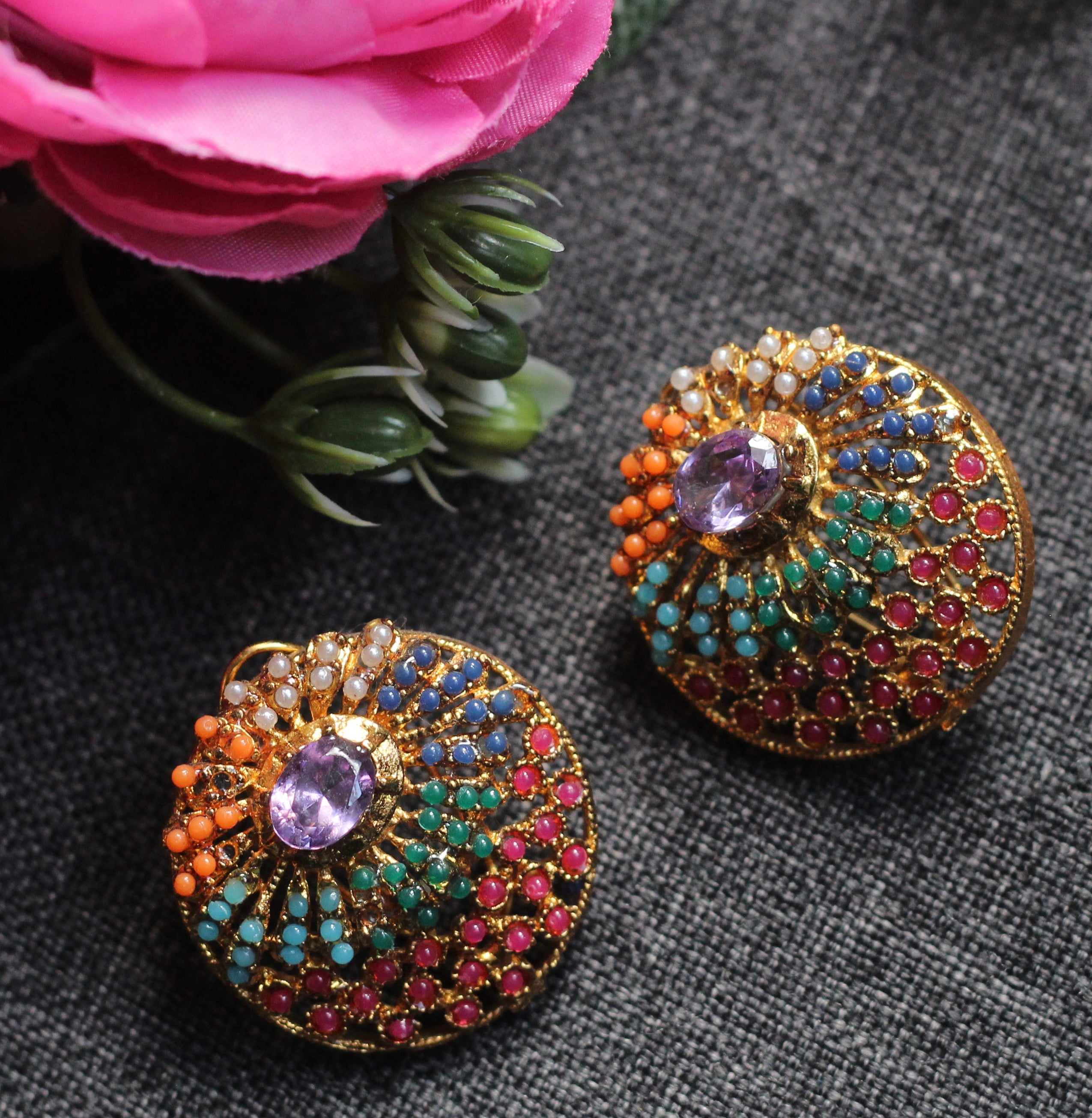 NAURATAN STUDS EARRINGS ROUND