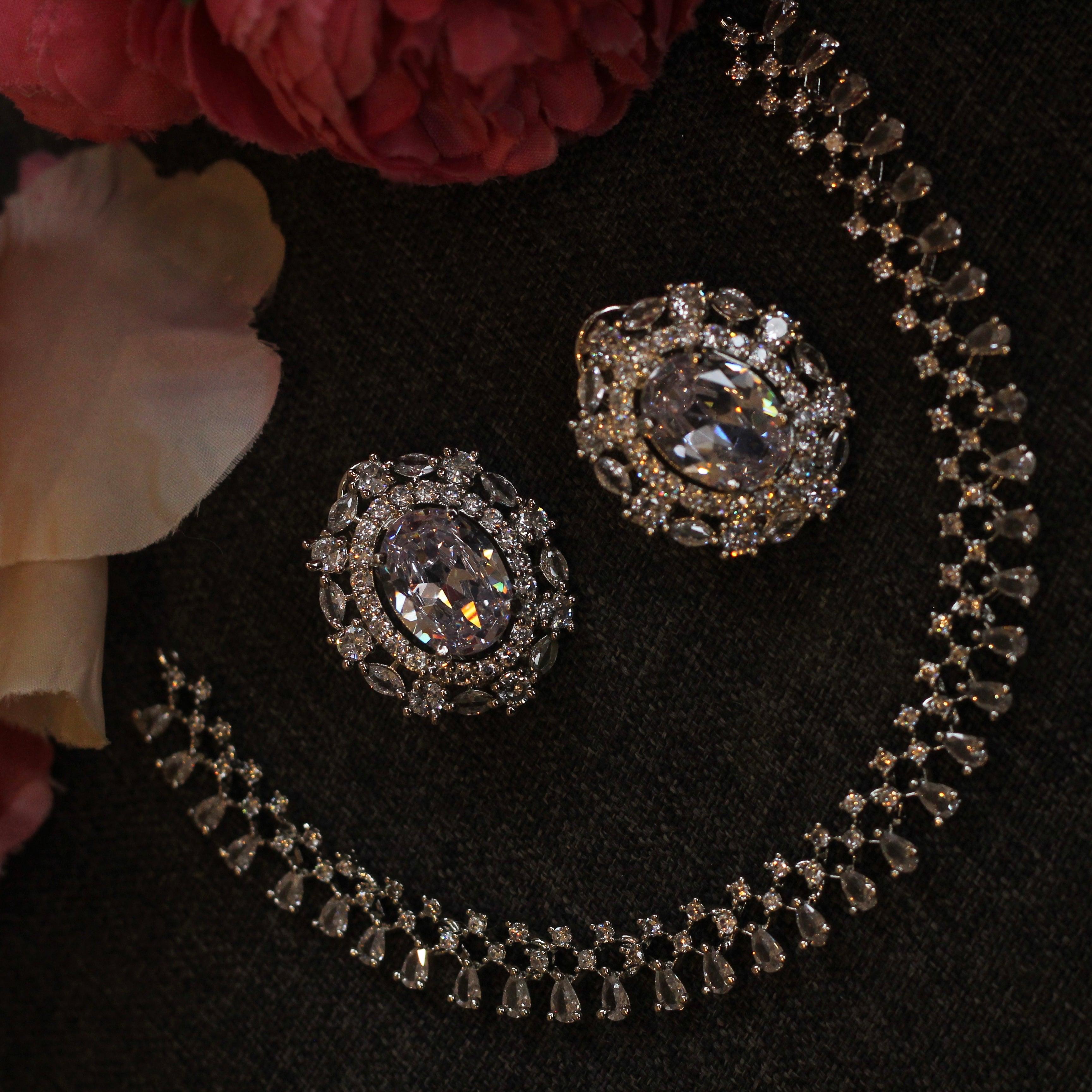 TARA ZIRCONIA SET