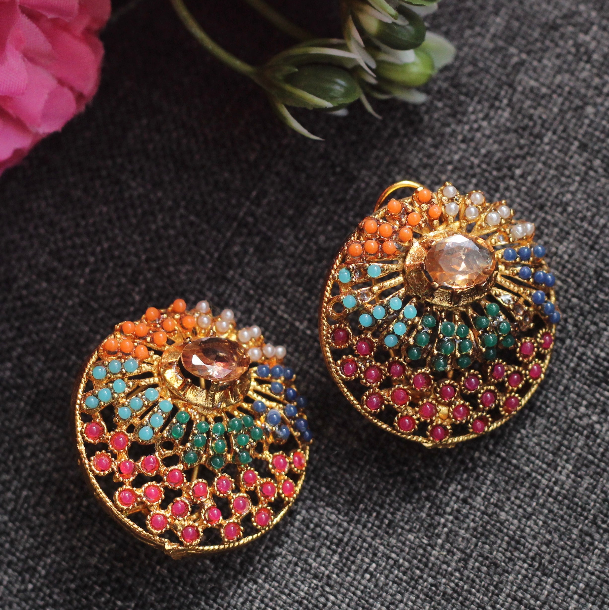 NAURATAN STUDS EARRINGS ROUND