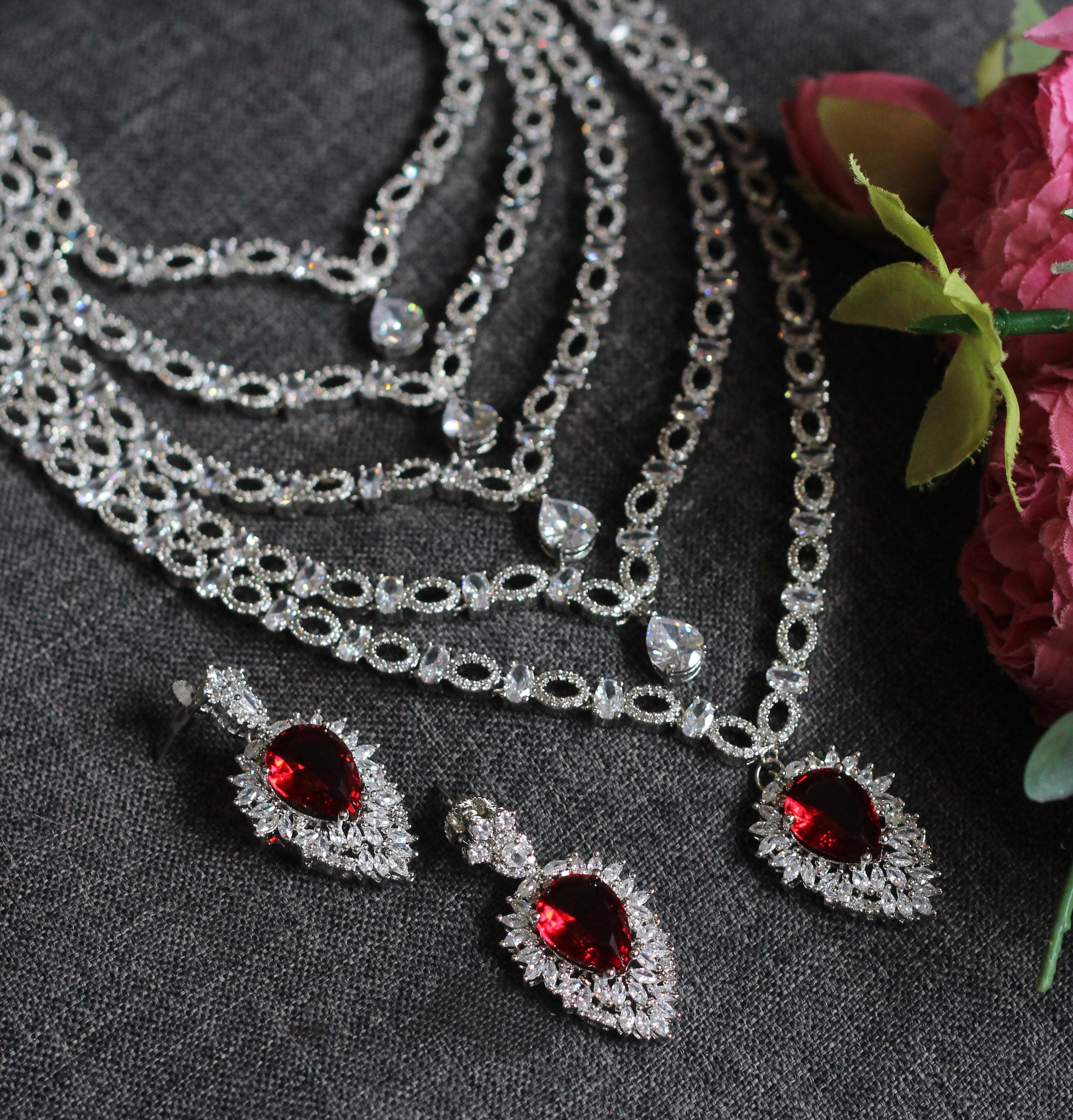 SOHNI NECKLACE SET