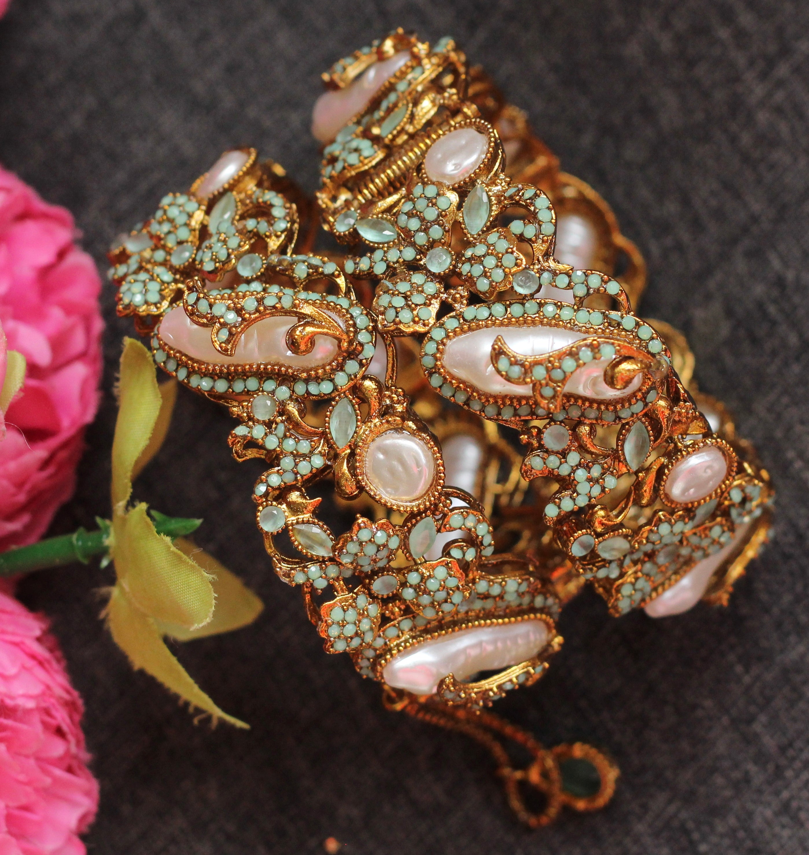 PEARL AND STONES BANGLES