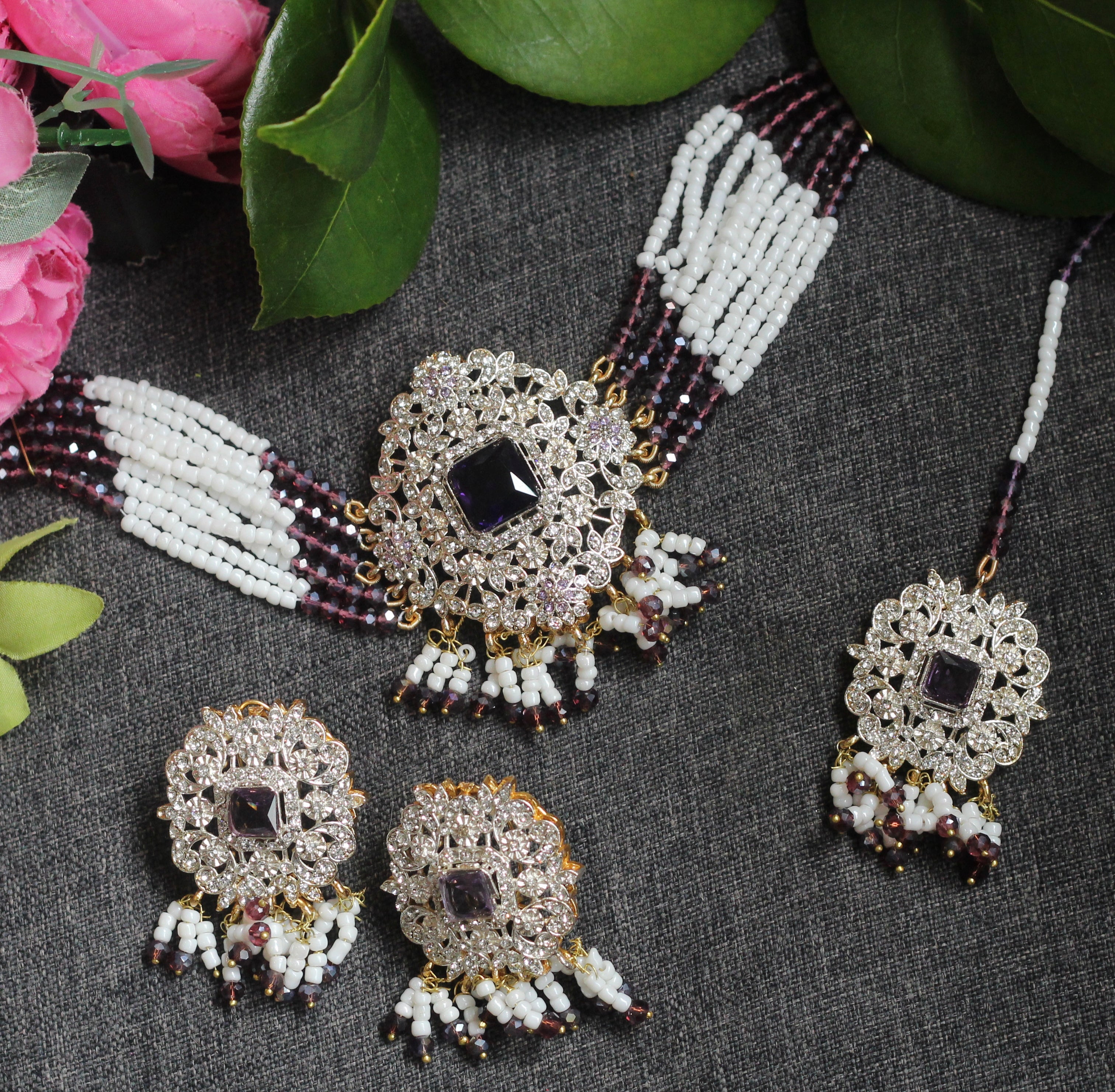 NAAZ CHOKER SET