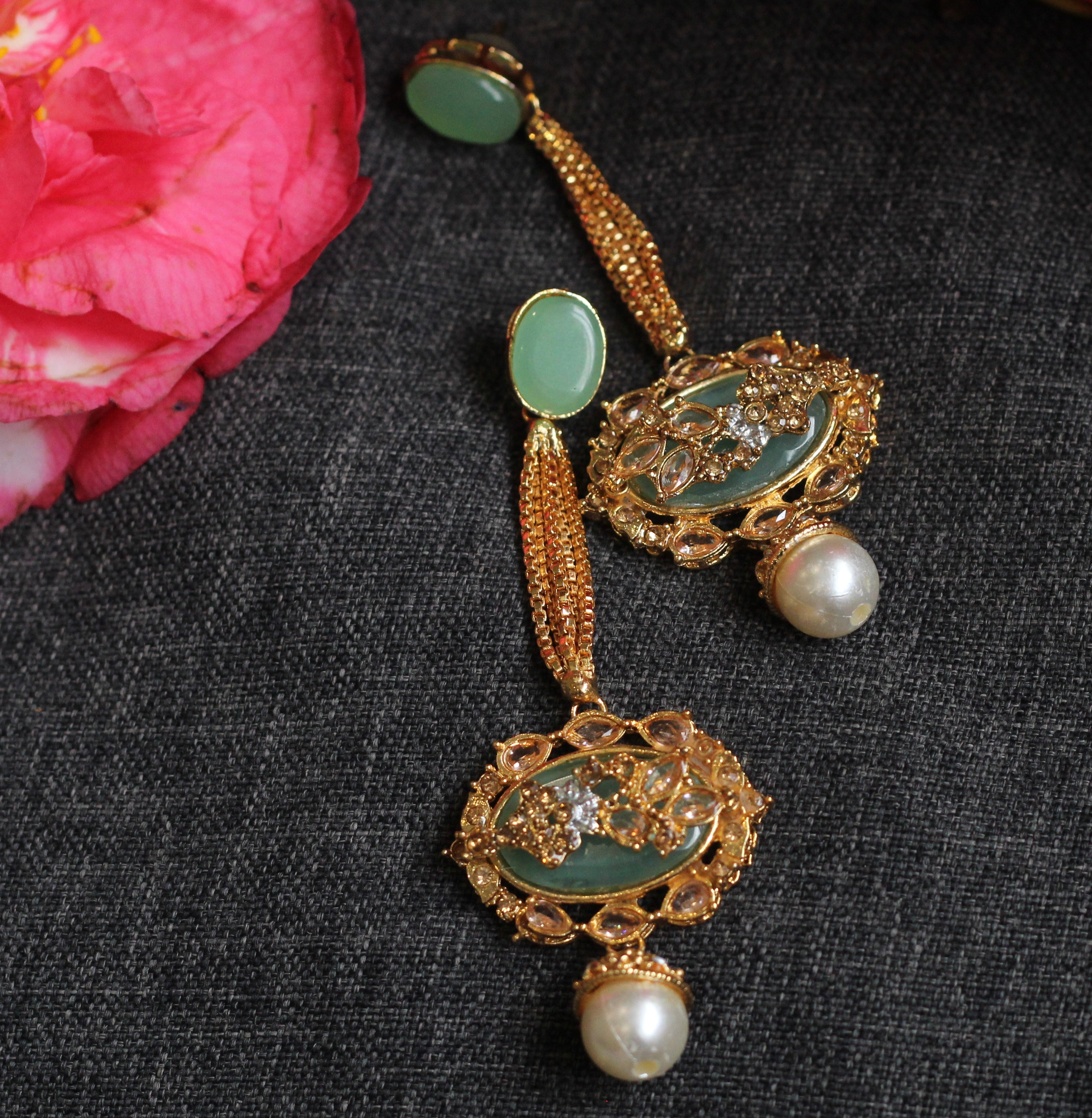 MINT & GOLD LONG NECKLACE