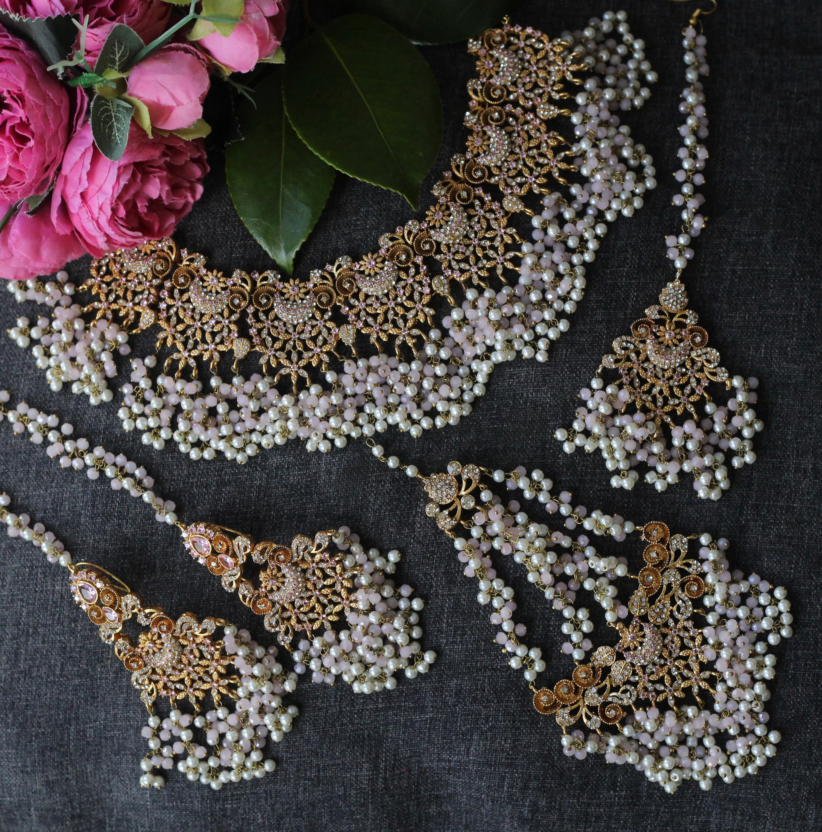 ZEBAISH NECKLACE SET