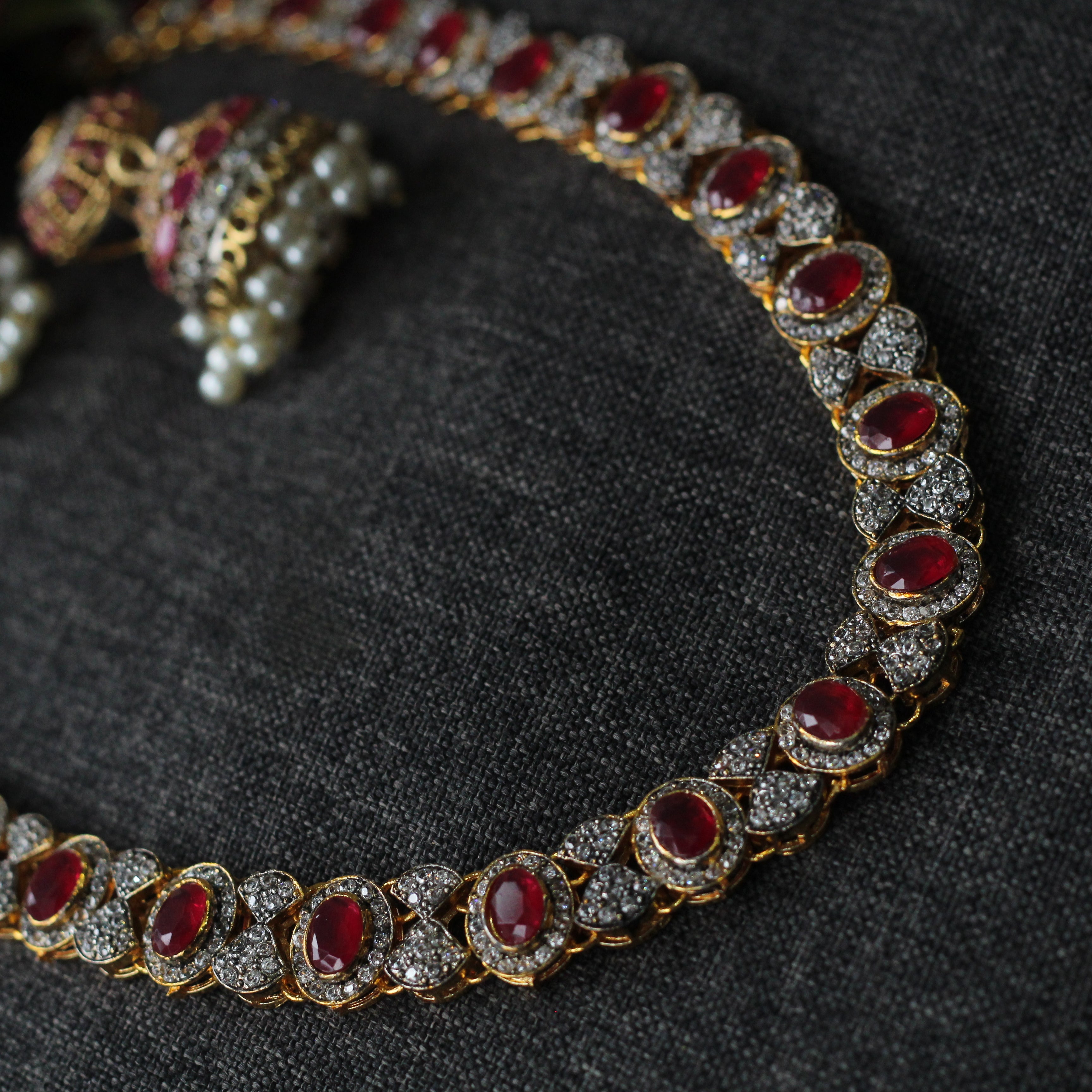 BLOSSOM LONG NECKLACE