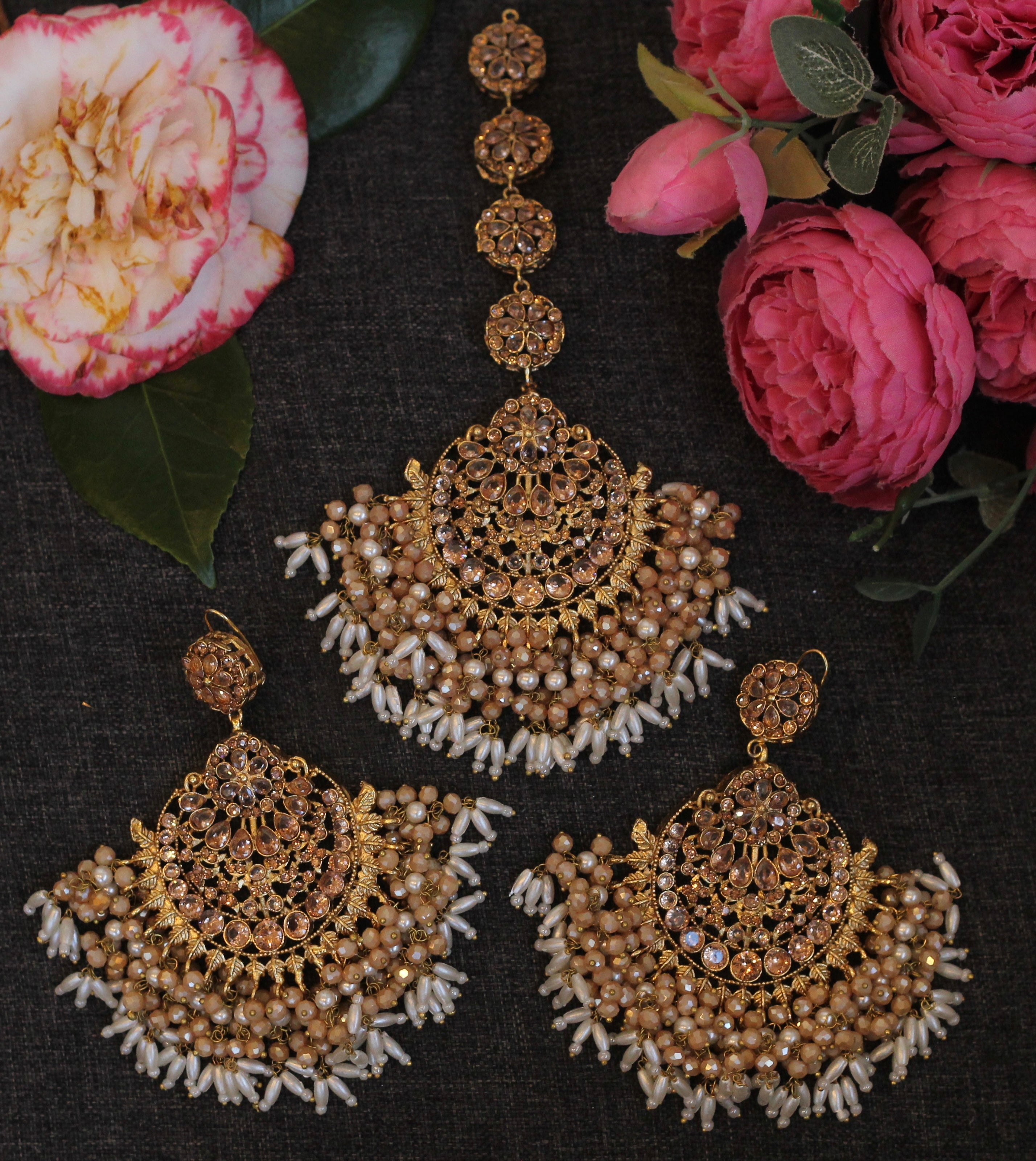 PEARL EARRINGS AND TIKKA