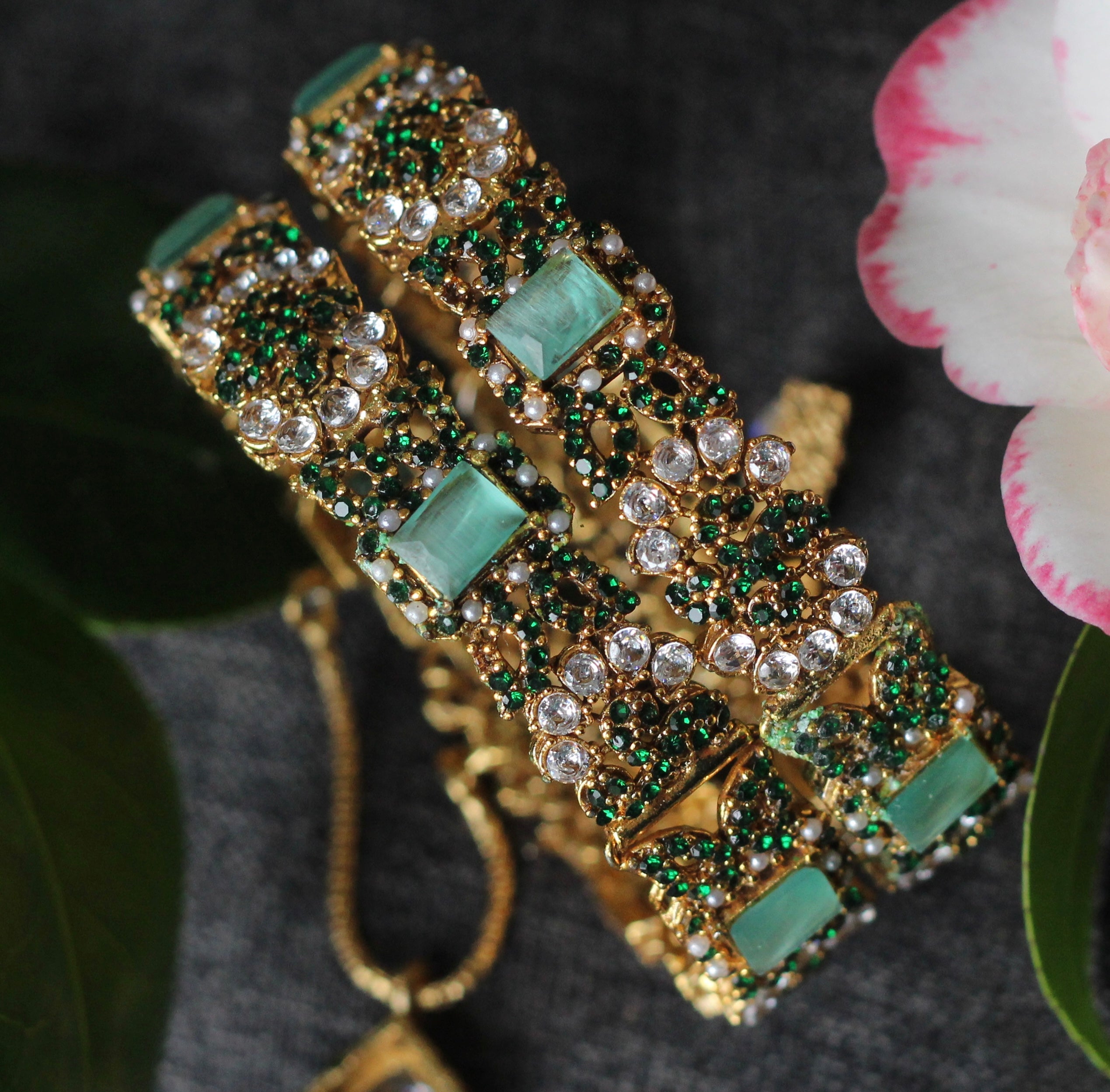 LILLY DESIGNER BANGLES