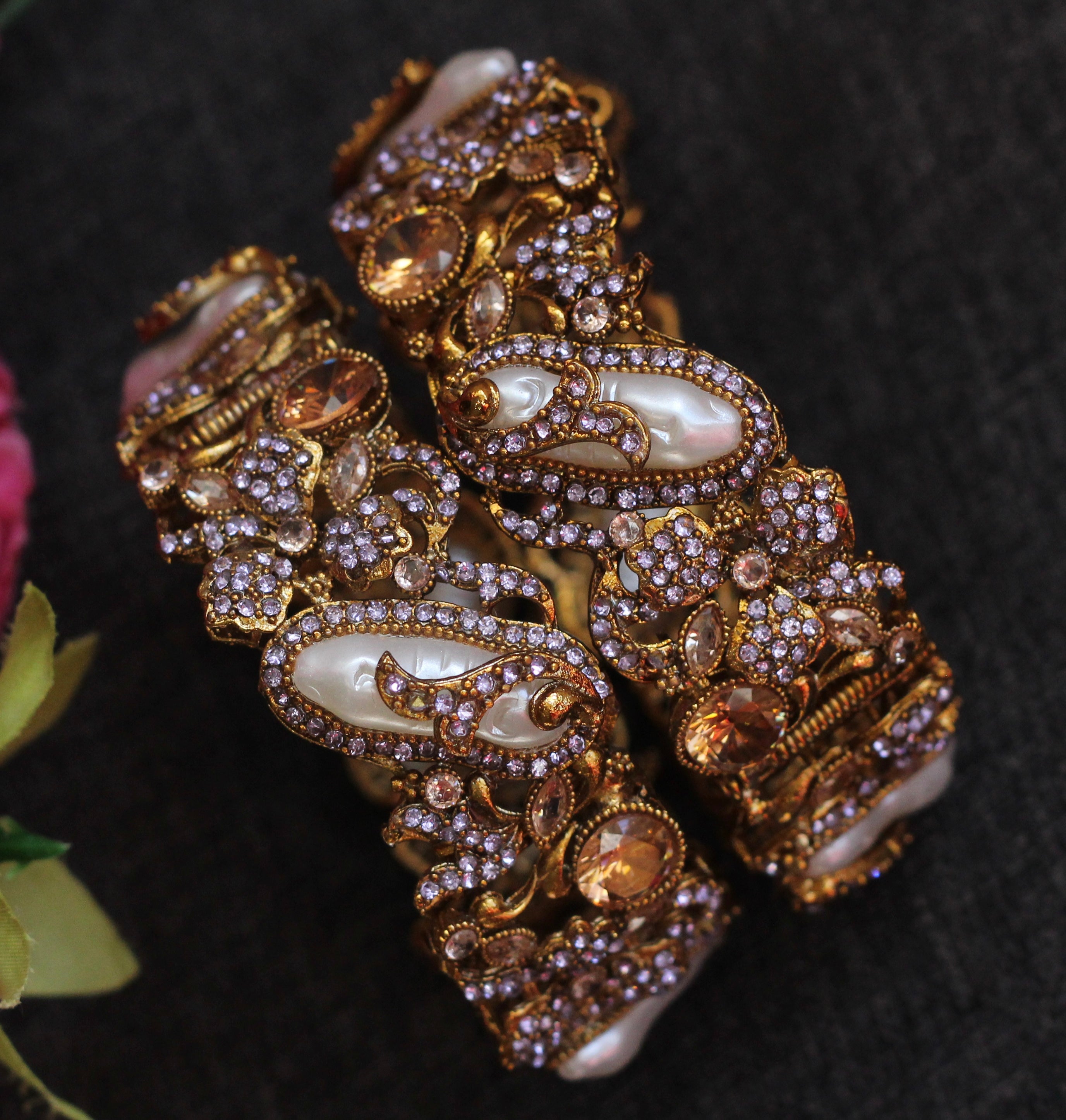 PEARL AND STONES BANGLES