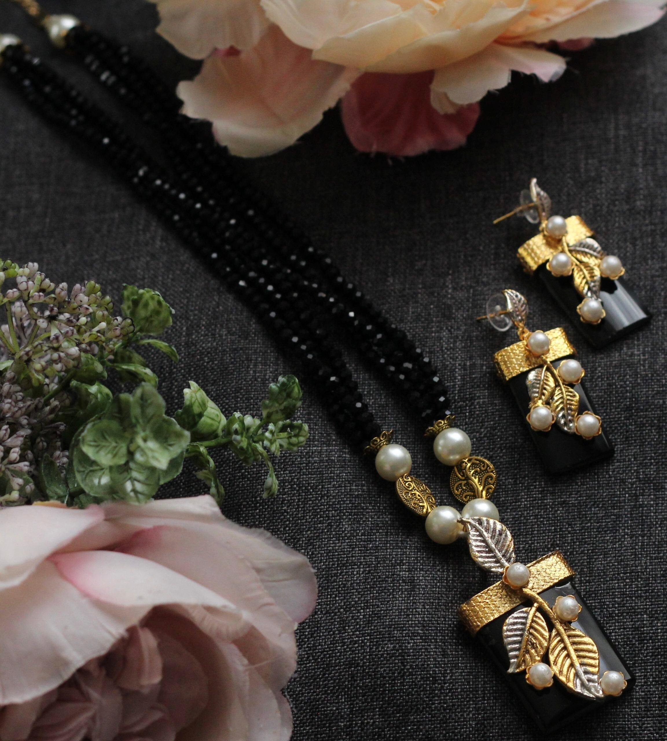 3D LONG NECKLACES My Store peach