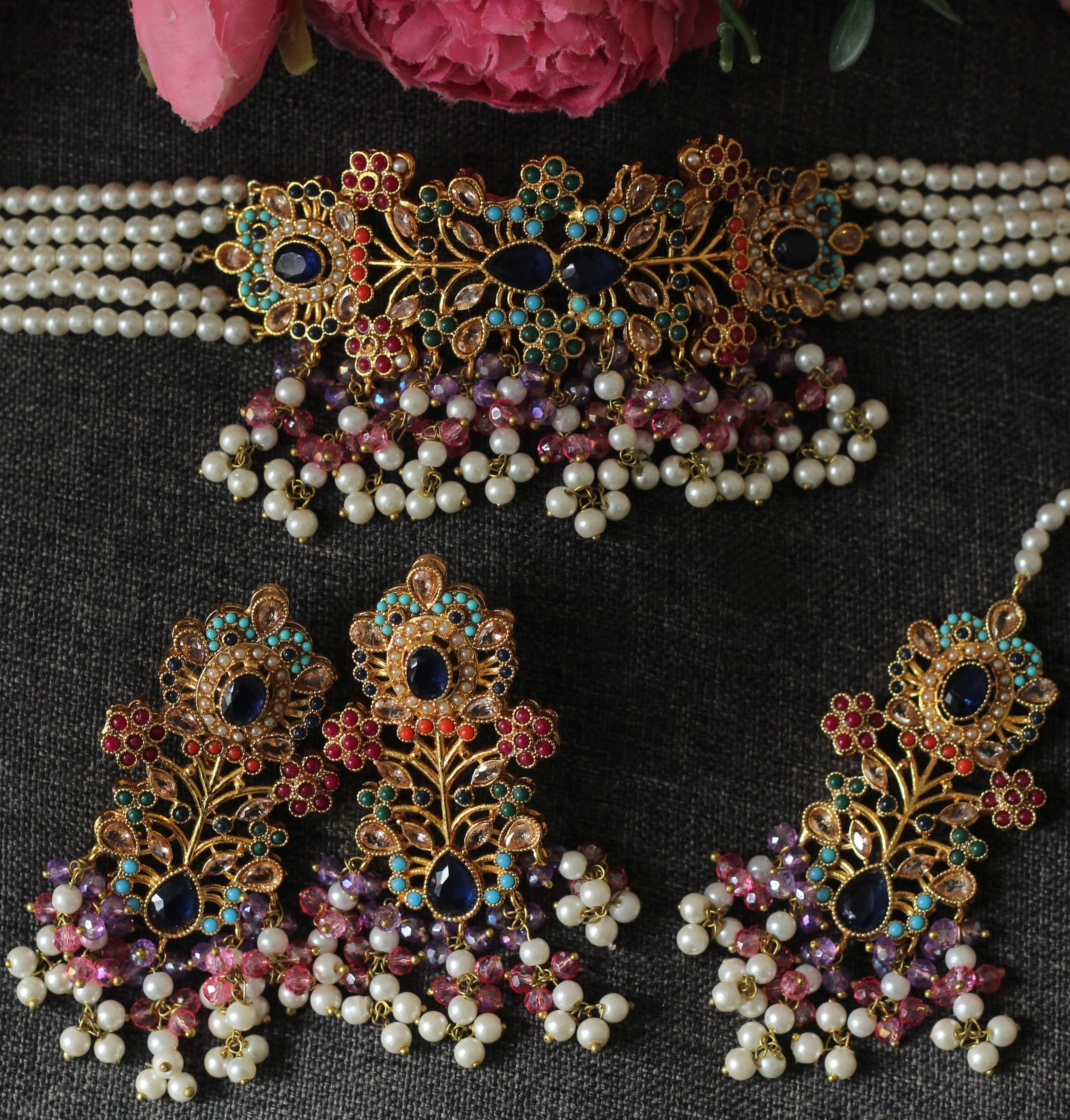 VELORA NECKLACE JEWELLERY