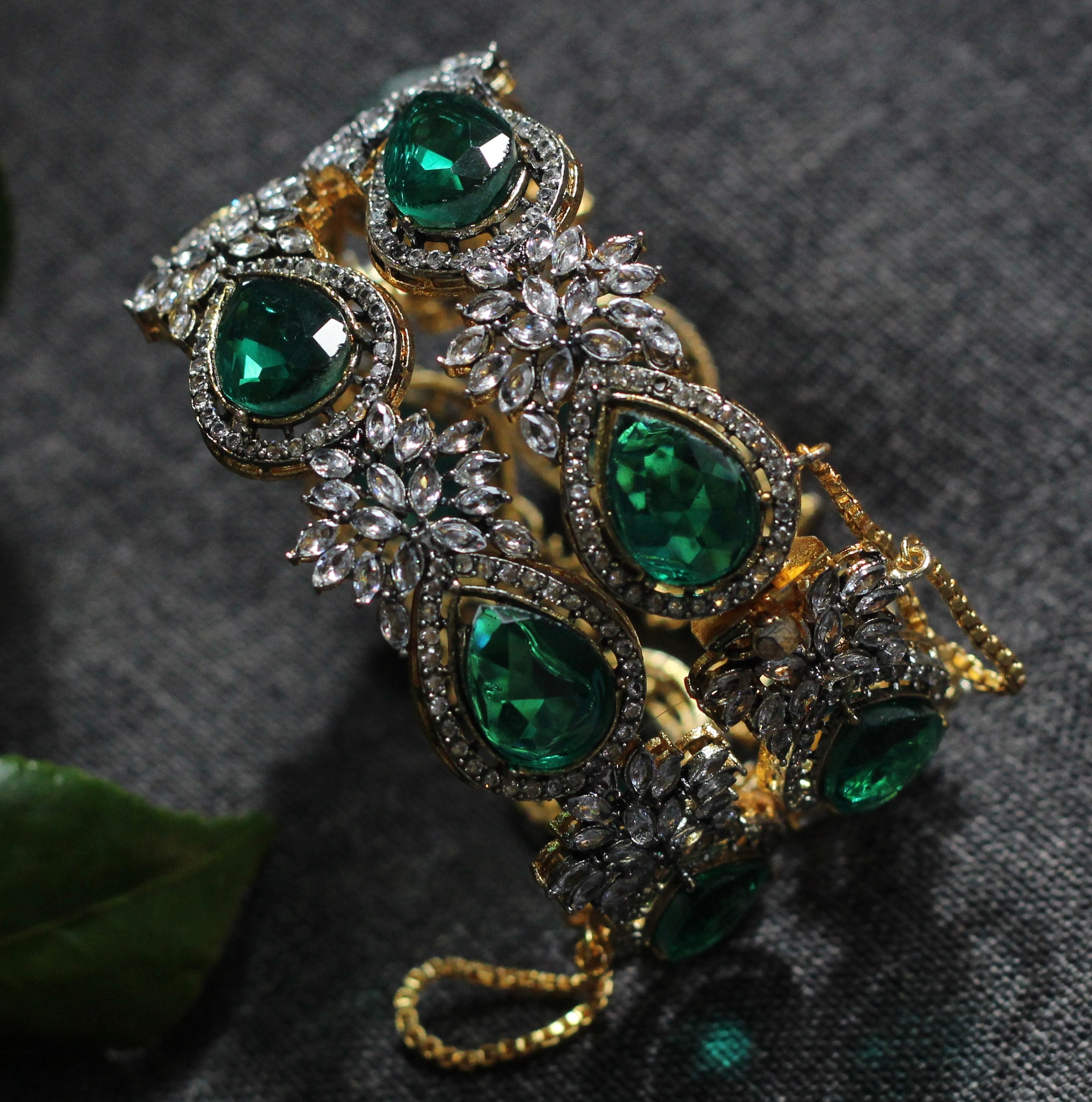 ZOE DESIGNER BANGLES