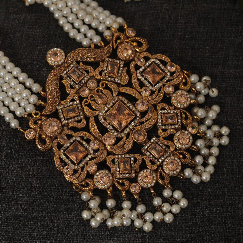 Long necklace 