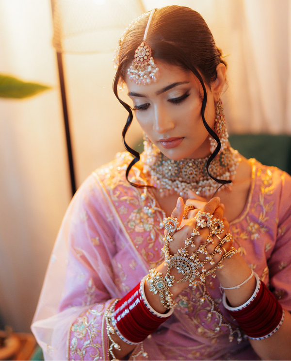 KUNDAN HATH PHOOL