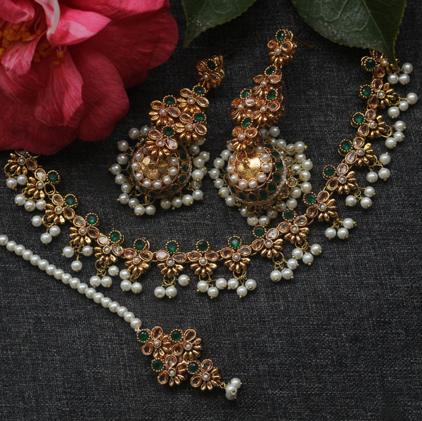 Noor e Seher Choker