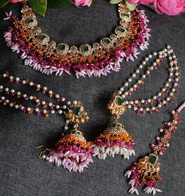 Necklace jewellery 