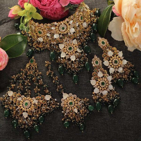 Nain Tara Bridal Set