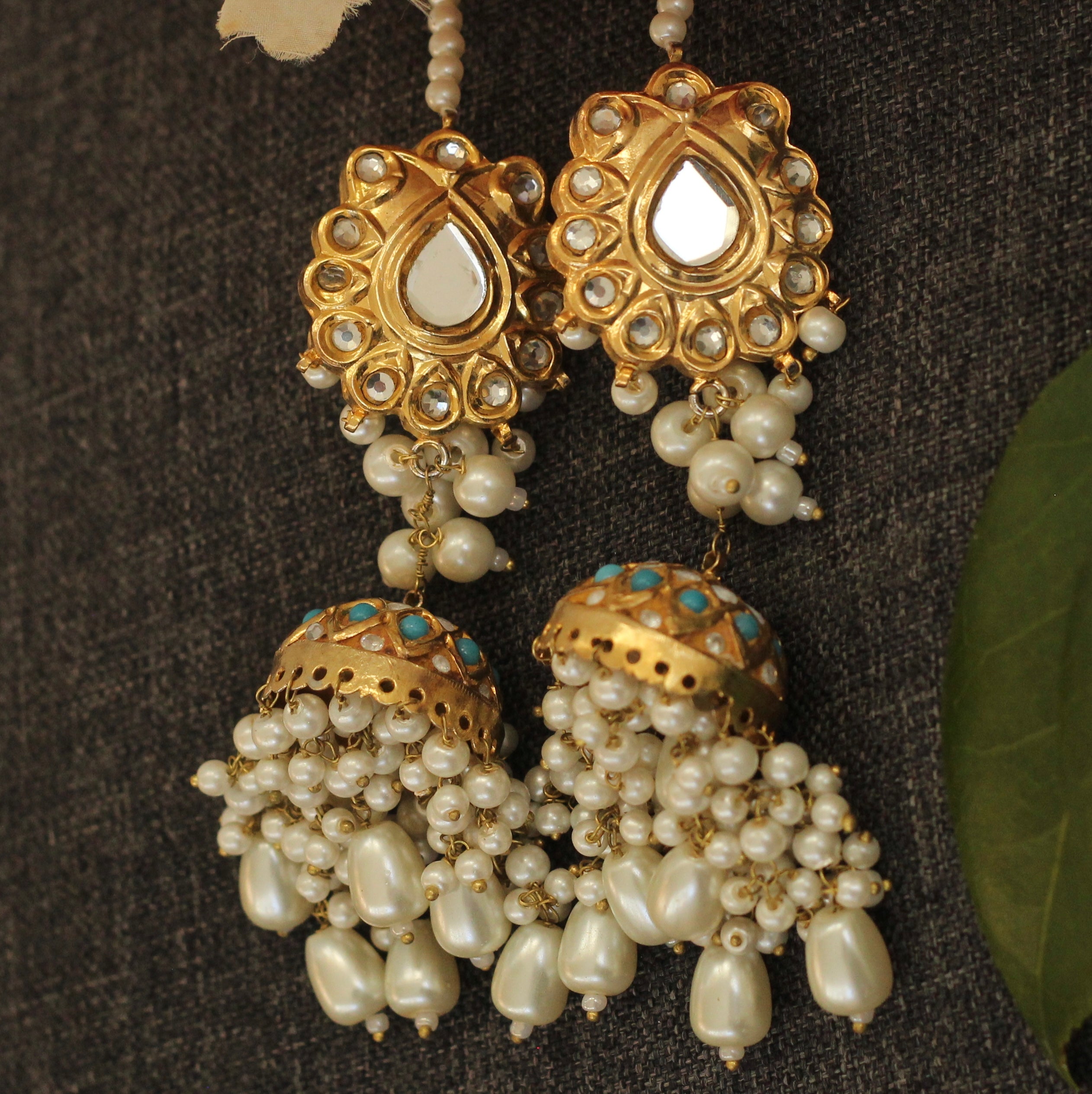 
Jhumka 