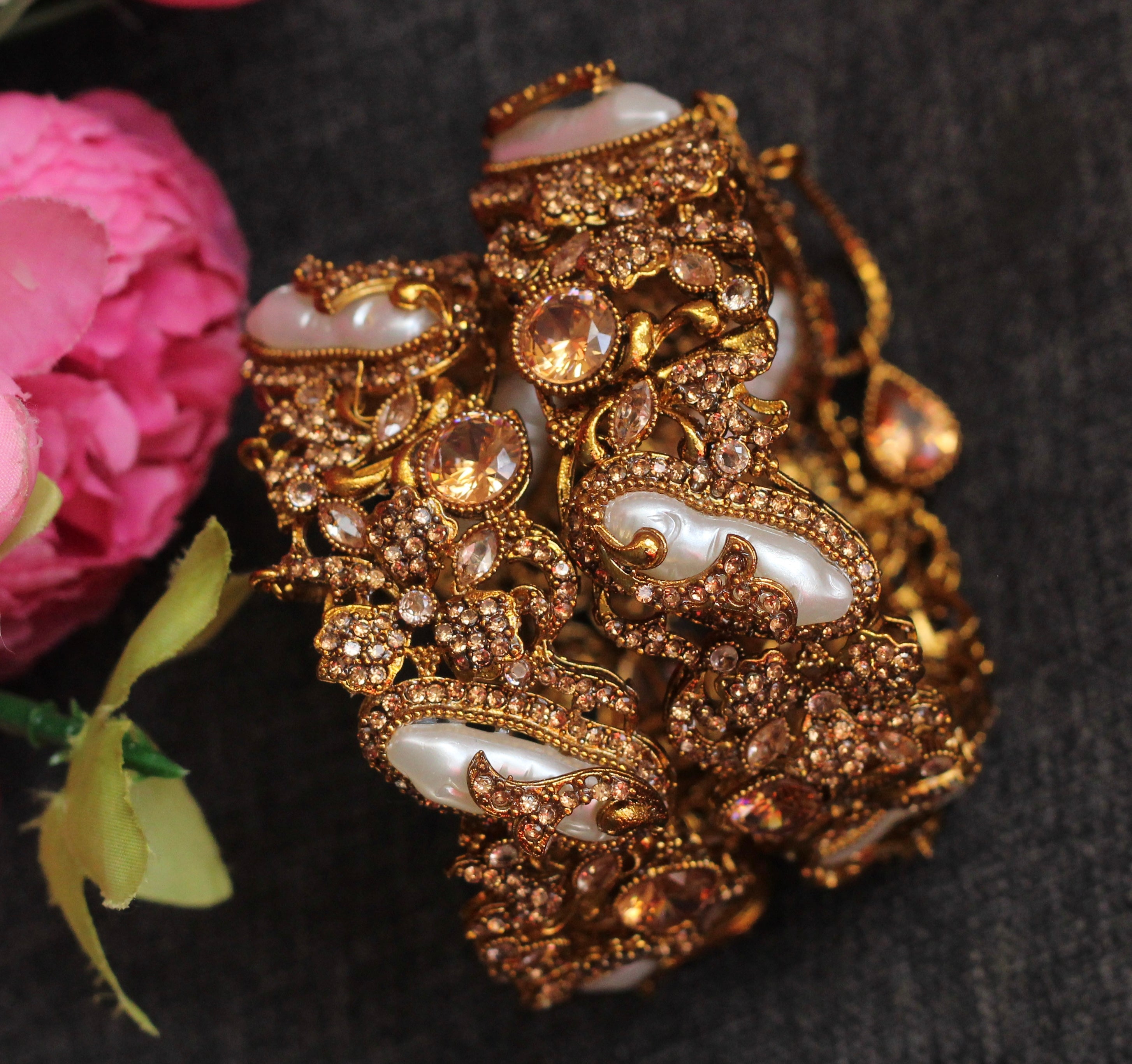 PEARL AND STONES BANGLES