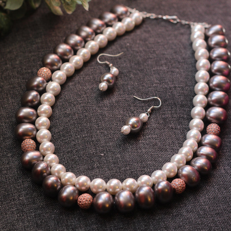 BLACK & WHITE PEARL NECKLACE SET