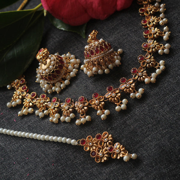 NOOR NECKLACE