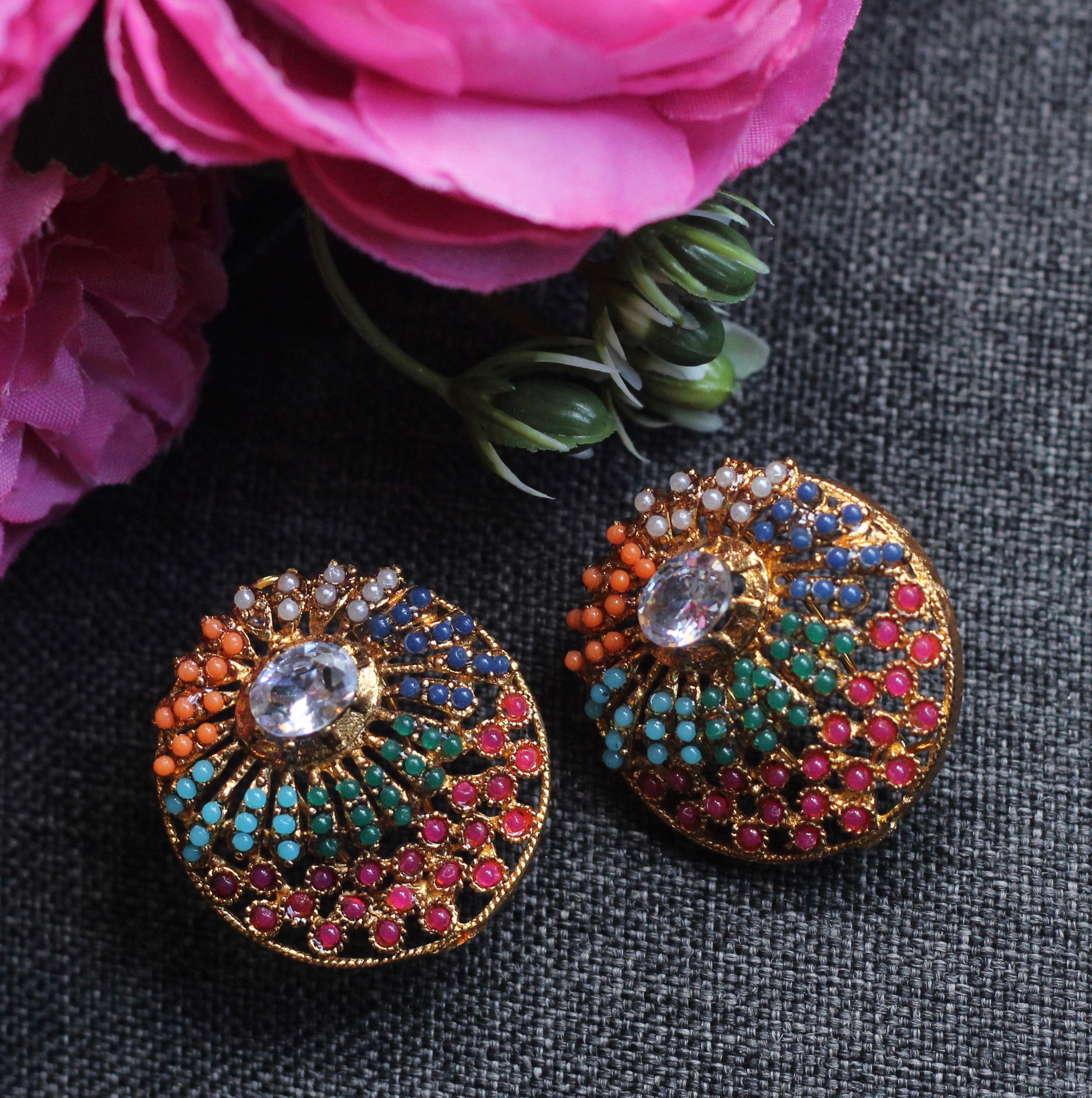 NAURATAN STUDS EARRINGS ROUND