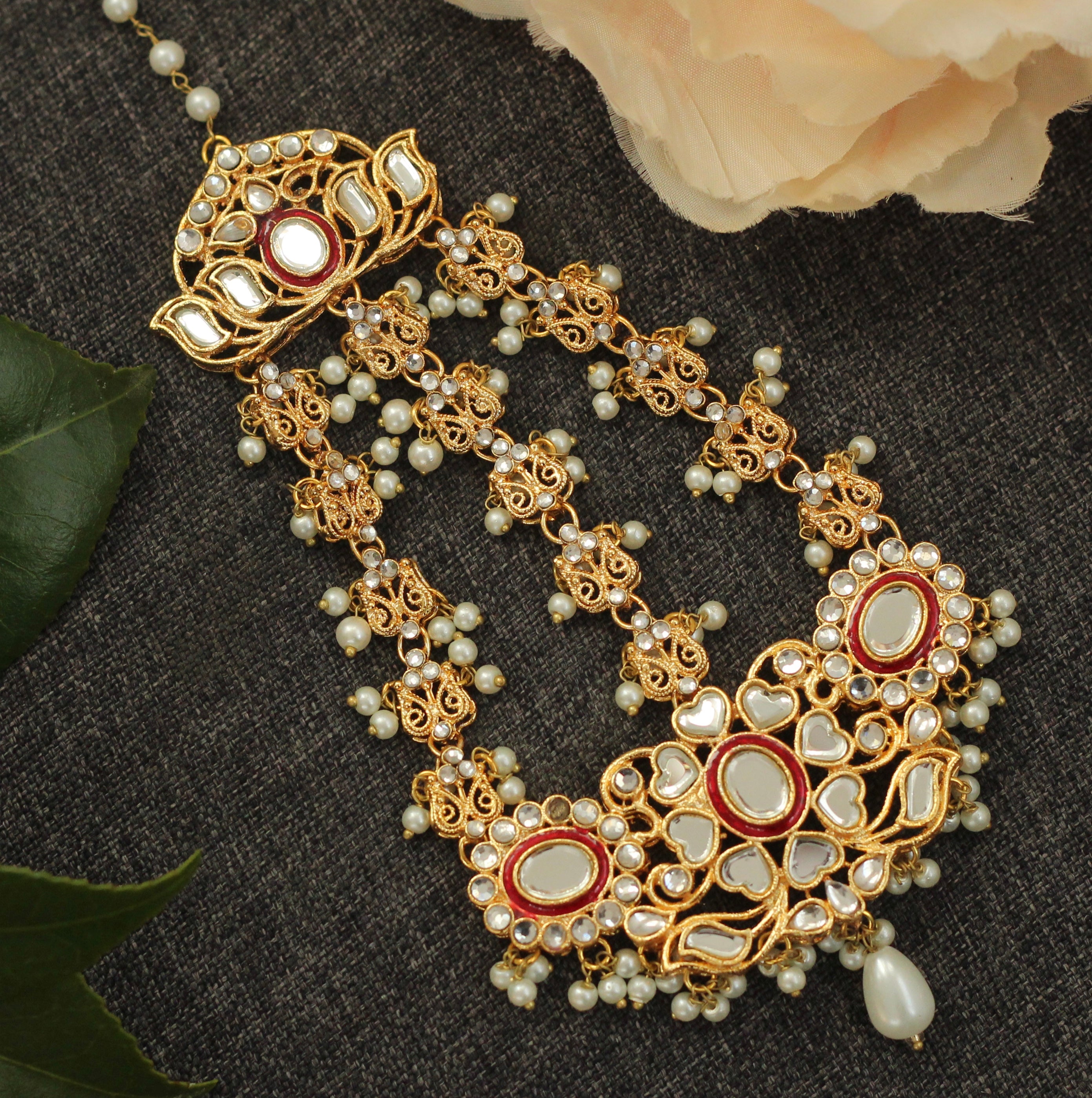 KUNDAN WITH MEENA KARI PASSA OR JHOOMAR