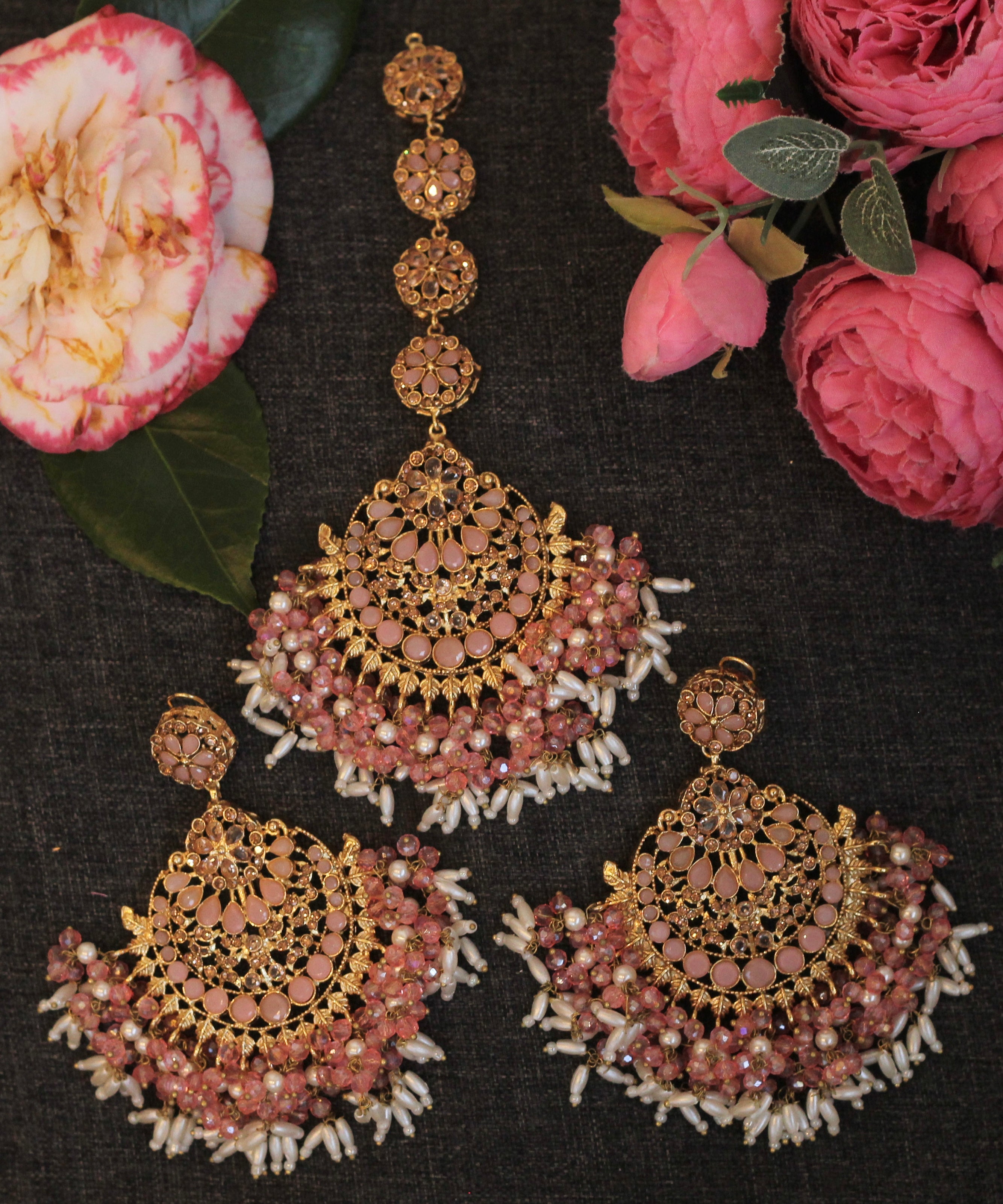 PEARL EARRINGS AND TIKKA