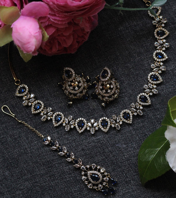 Sapphire Necklace Set