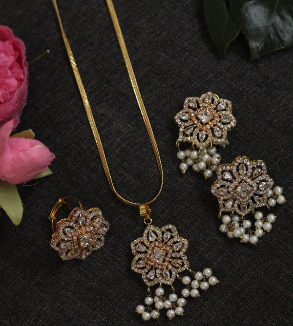 Necklace set