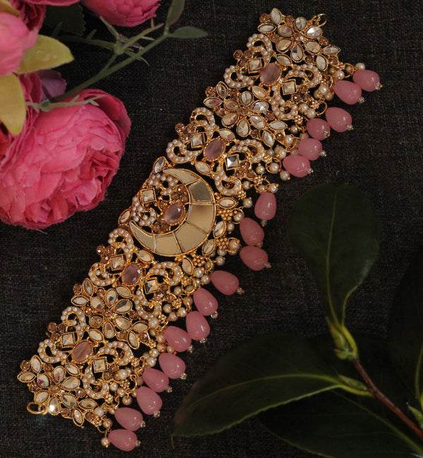 Pink necklace set