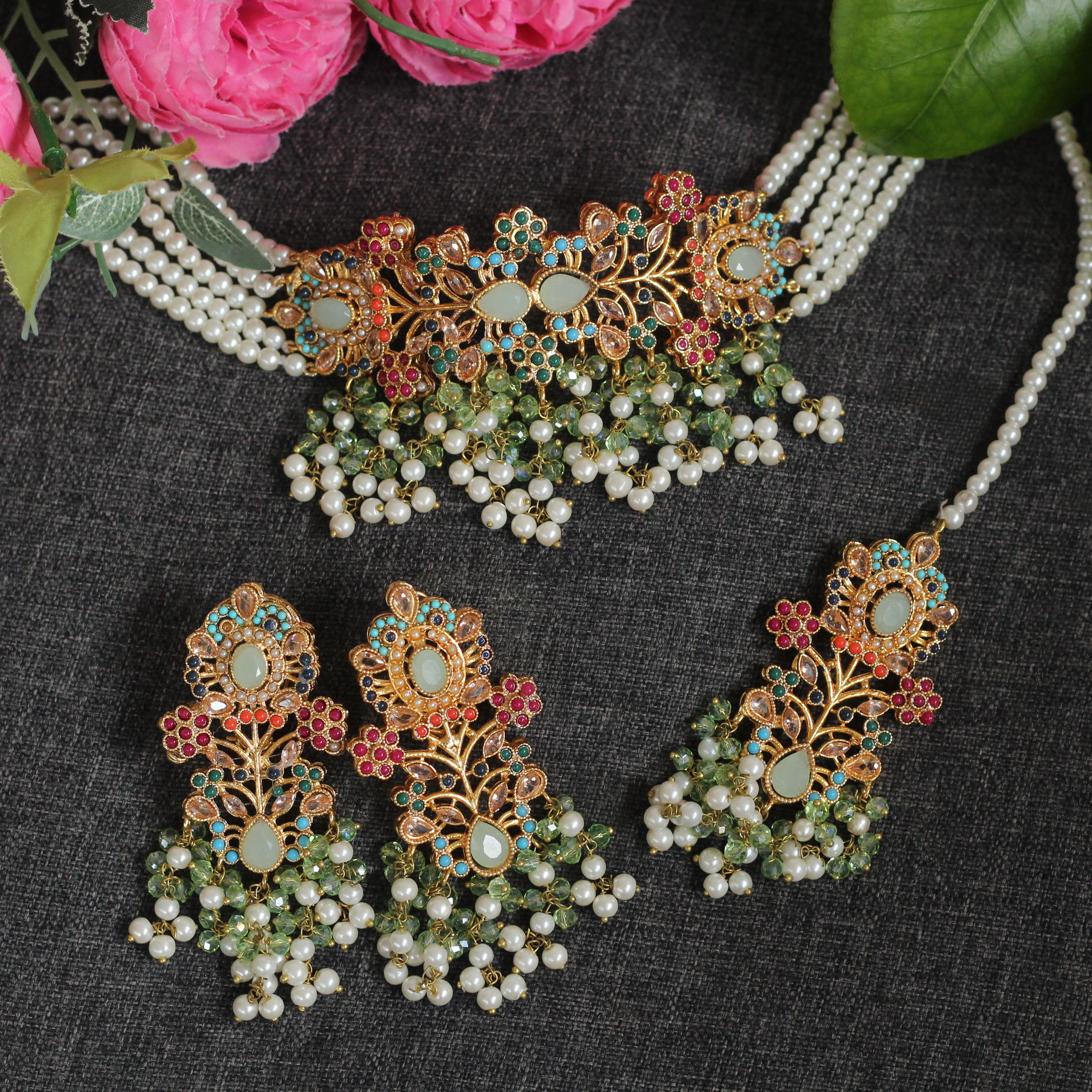 AVIZEH NECKLACE SET