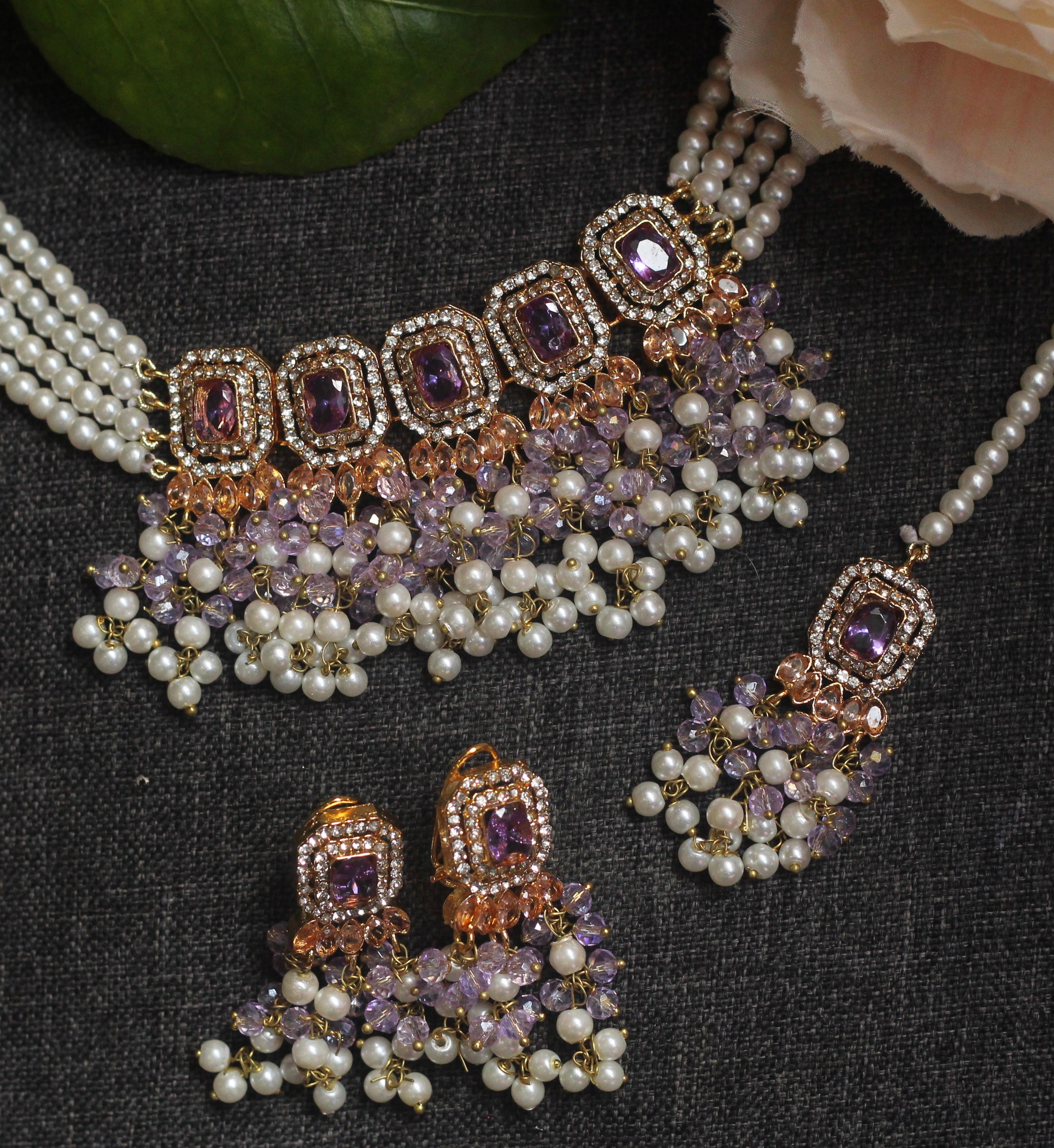 MOONLIGHT CHOKER SET