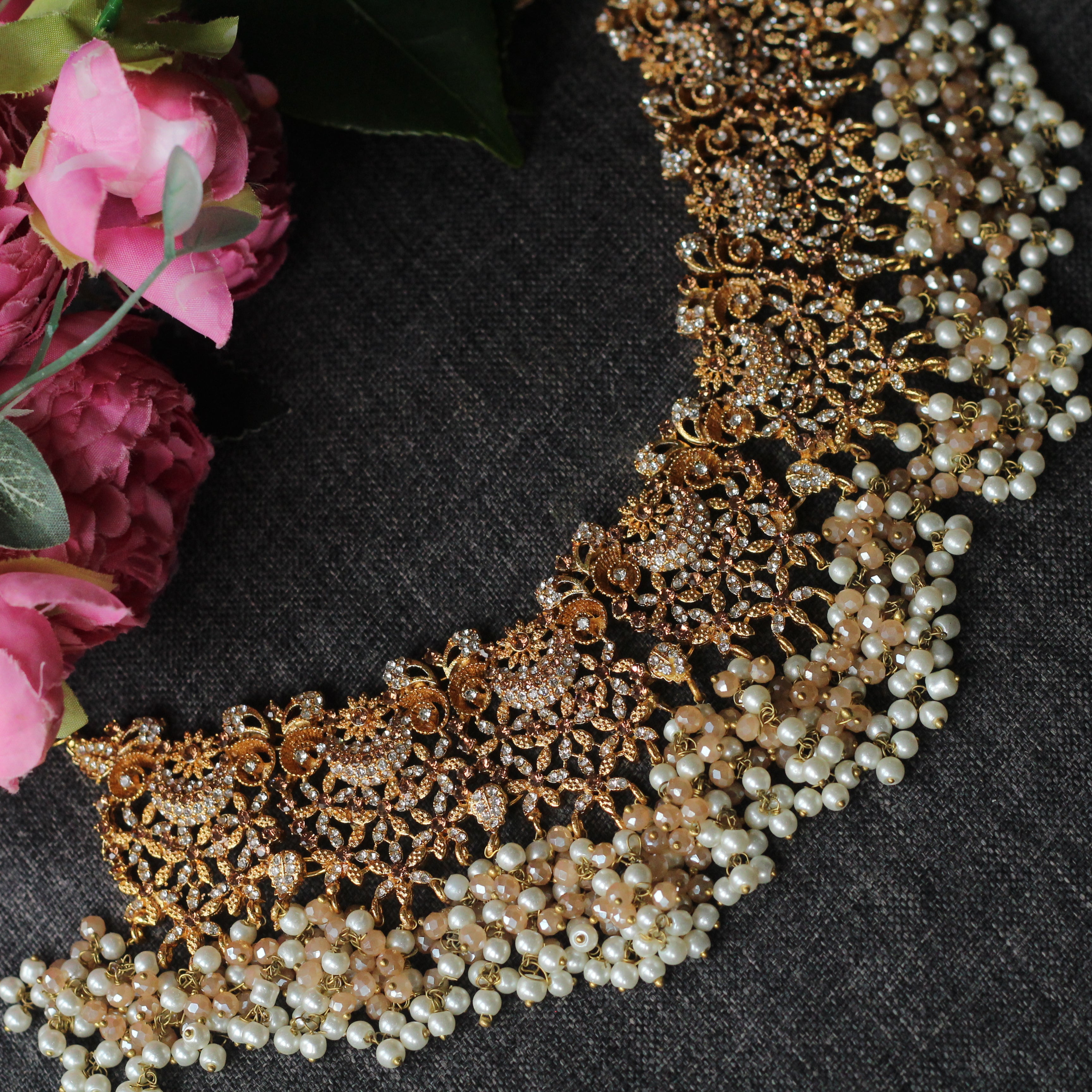 Gold bridal jewellery 