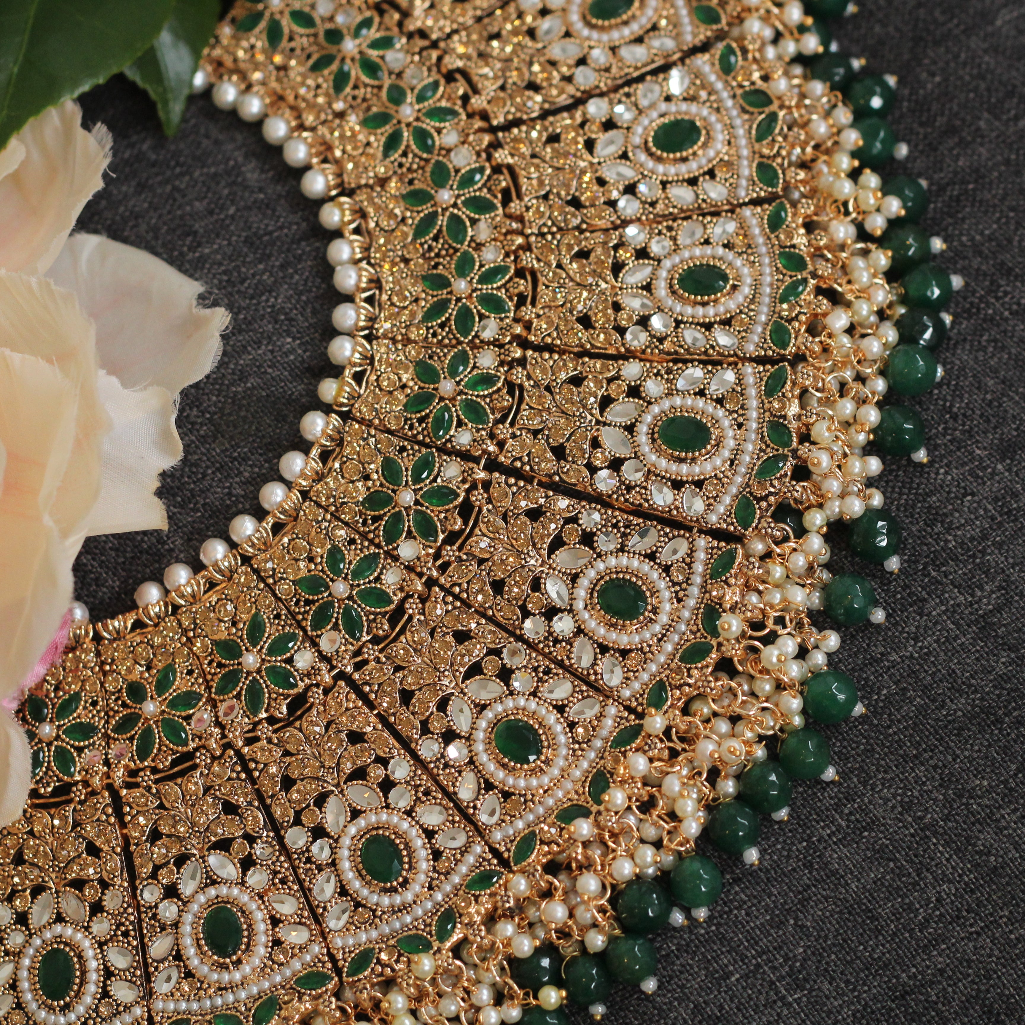 Green bridal jewellery 