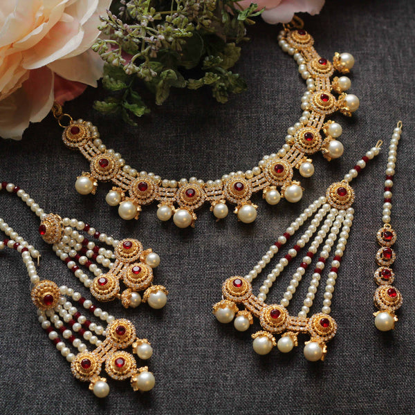 SOHNI NECKLACE SET