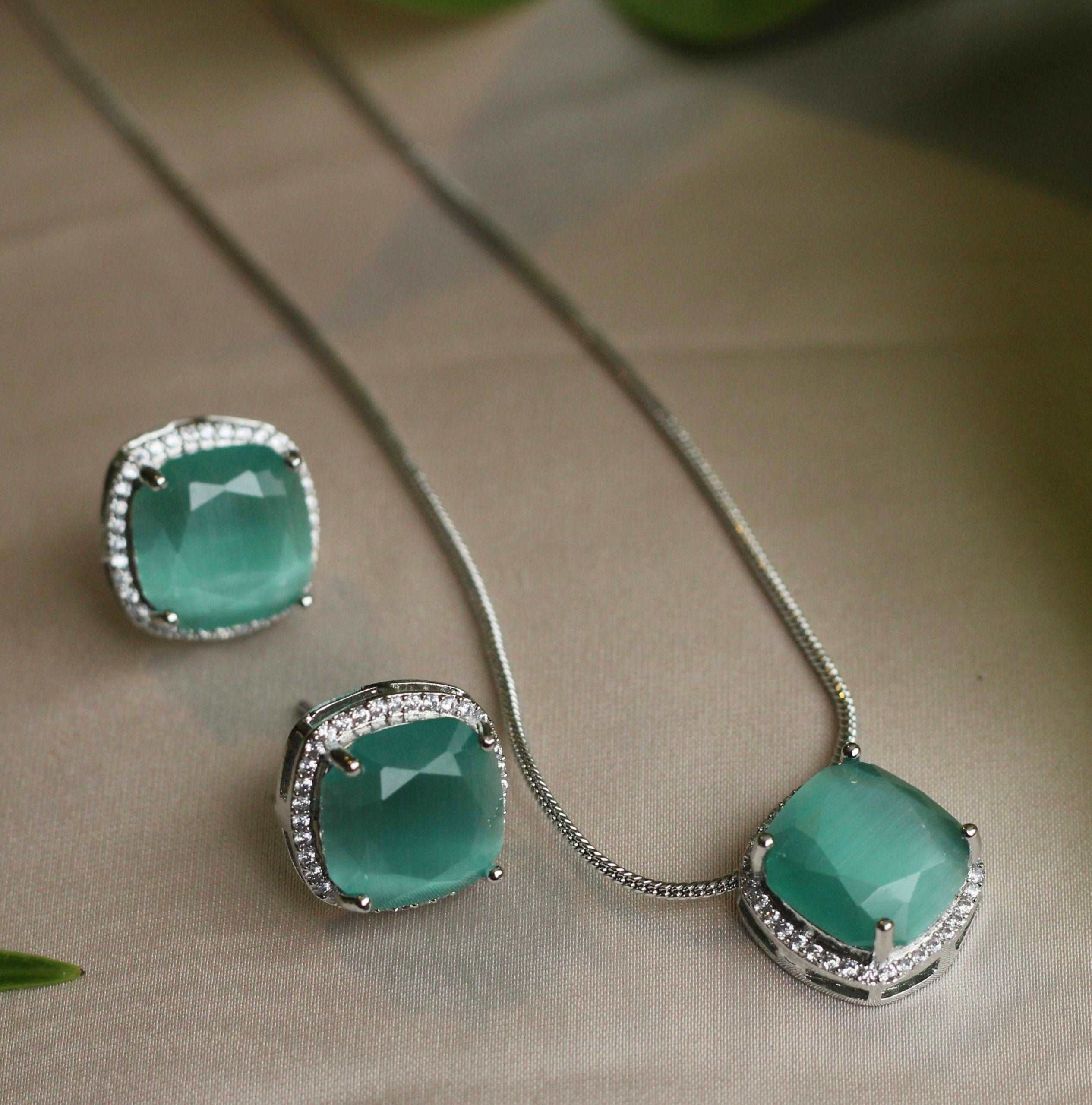 ETERNITY PENDANT SETS