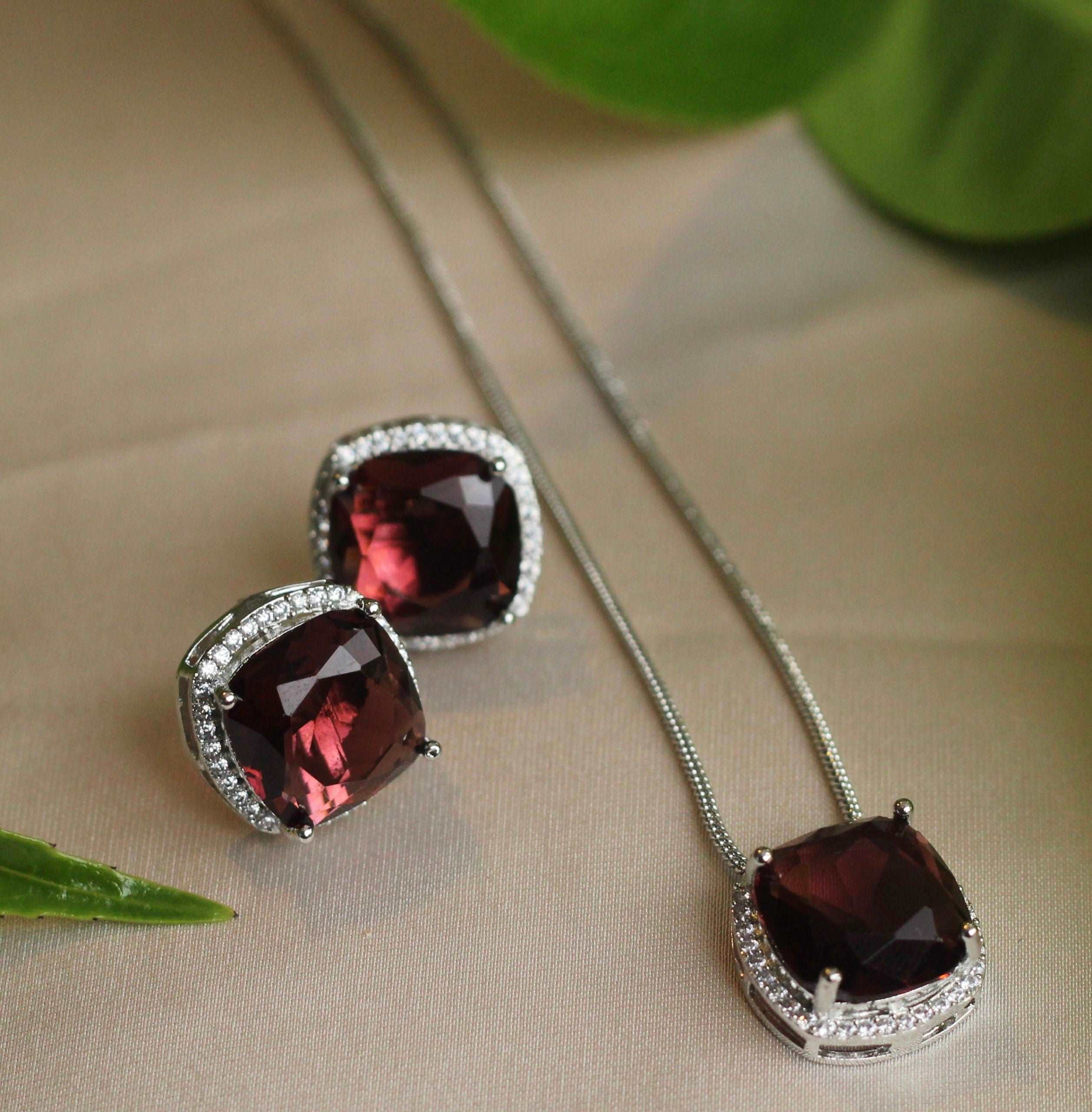 ETERNITY PENDANT SETS